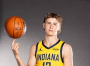 关于今晚夏季联赛前瞻：周琦伤情更新，明尼苏达森林狼冲击连胜纪录的信息